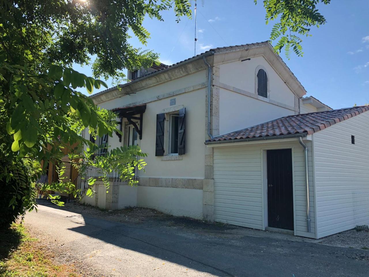 مبيت وإفطار Buzet-sur-Baise L'Ile Aux Bateaux المظهر الخارجي الصورة